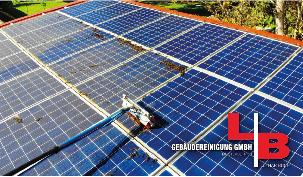 Säuberung von PV-Anlage durch LB-Gebäudereinigung GmbH